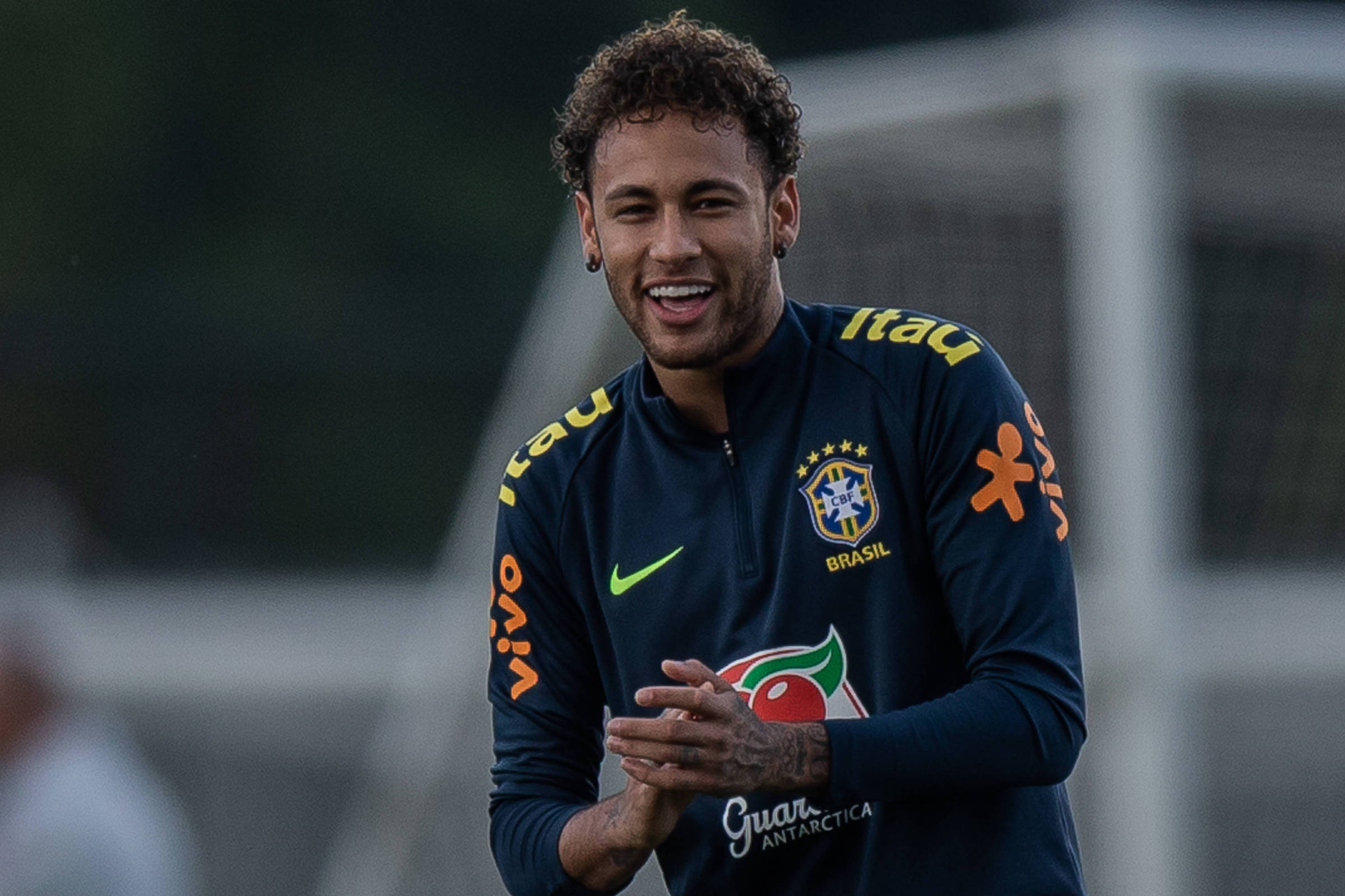 Neymar Diz Que Ainda N O Est E Foge De Pergunta Sobre Real