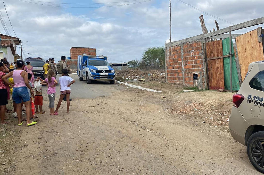 Chacina Deixa Seis Mortos Da Mesma Fam Lia Em Jequi Ba