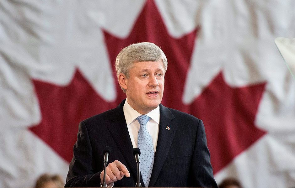 Premi canadense, Stephen Harper, fala com jornalistas 