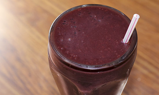 Suco de açaí da Frutaria Paulista (foto), que fica na rua Minas Gerais, foi avaliado pelo "Guia"