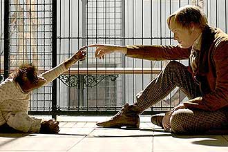 Paul Bettany interpreta Charles Darwin no filme "Criao"; longa retrata sua vida com a esposa Emma e a morte da filha Annie