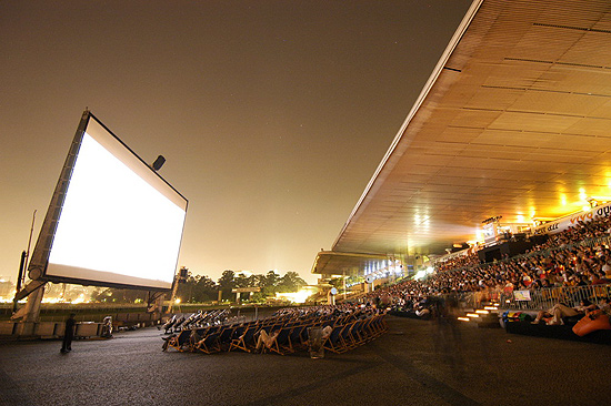 Vivo Open Air exibe filmes em grandes telões (foto) ao ar livre; edição de 2012 começa terça, no Jockey de SP