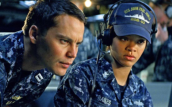 Com Rihanna no elenco, "Battleship: Batalha nos Mares" (foto) foi o segundo filme mais visto no fim de semana