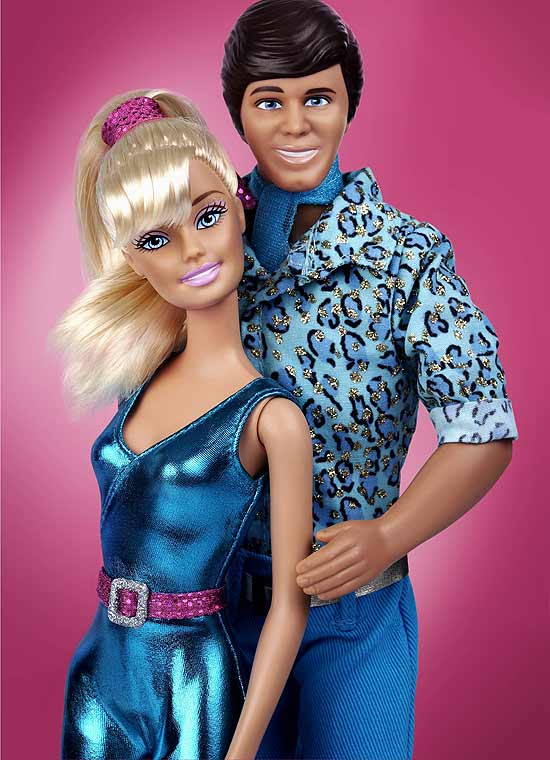 Barbie e Ken aparecem com novo visual para a versão "Toy Story", criada em 2010
