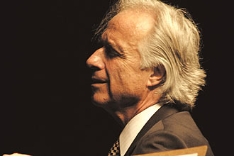 Maestro João Carlos Martins rege a Filarmônica Bachiana em concerto no domingo na praça Victor Civita - 10148509