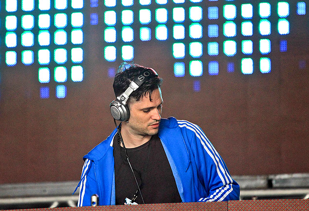 O DJ Renato Cohen, que toca na festa XXXCess, um dos destaques da Coluna GLS desta semana