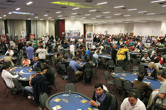 Torneio de pôquer Brazilian Series of Poker tem sua final nesta terça-feira (29) no hotel Holiday Inn Anhembi 