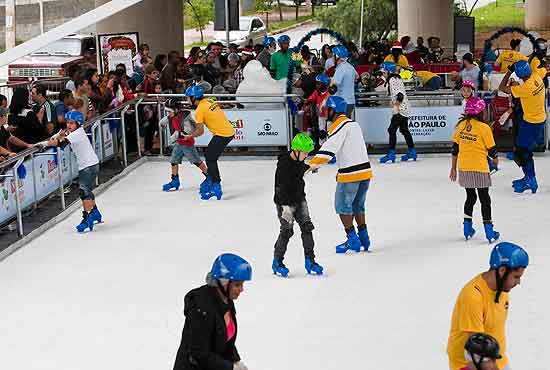 Pista de patinao prxima ao parque Ibirapuera ser inaugurada na segunda (10), com entrada gratuita