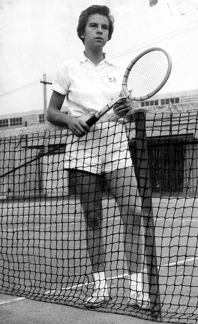 A tenista Maria Esther Lenk em foto de 1955