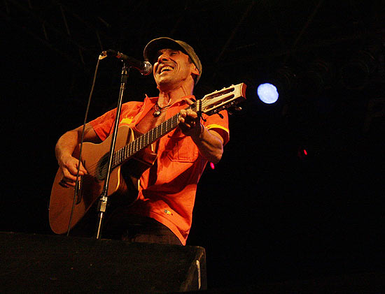 Manu Chao (foto) faz duas apresentações da turnê "La Ventura" na cidade de São Paulo nesta semana