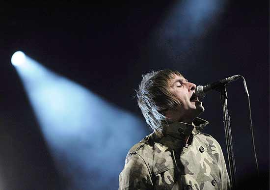 Liam Gallagher em show do Beady Eye em Zurique, em 2011