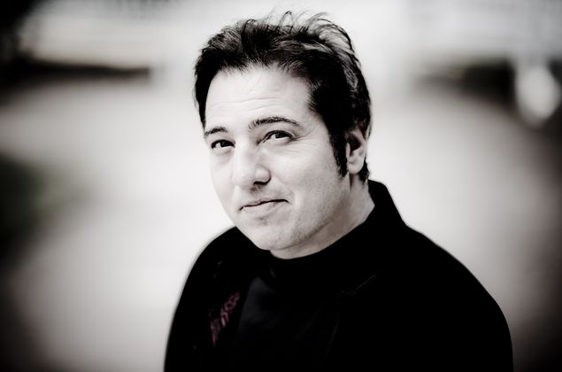 O pianista turco Fazil Say apresenta recital na Sala São Paulo