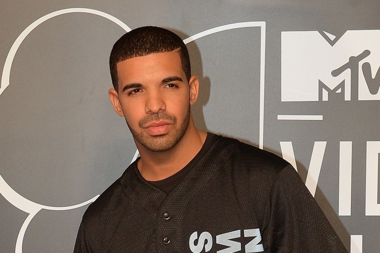 O rapper Drake se tornou o artista mais ouvido do Spotify