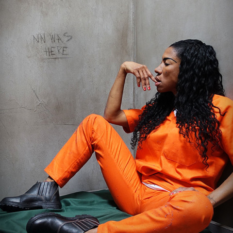 Inês Brasil participa de vídeo para divulgar nova temporada de "Orange Is The New Black"