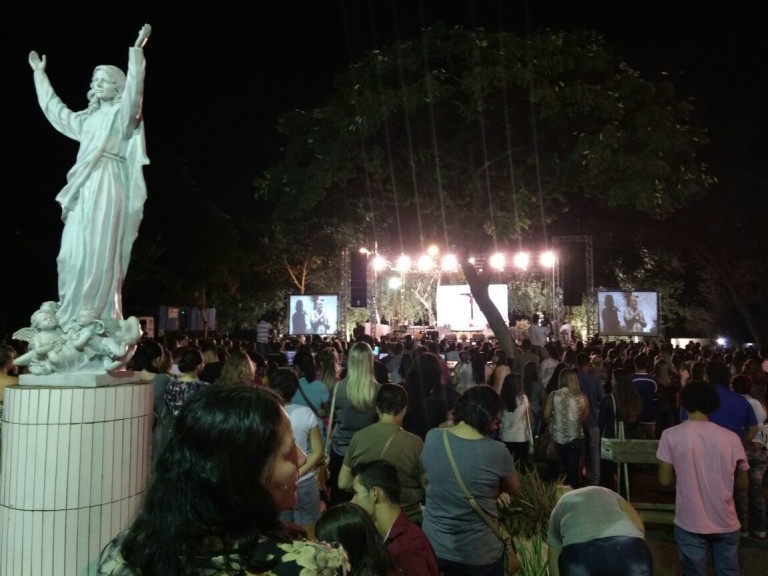 Missa de um ano da morte de Cristiano Araújo, celebrada em Goiânia