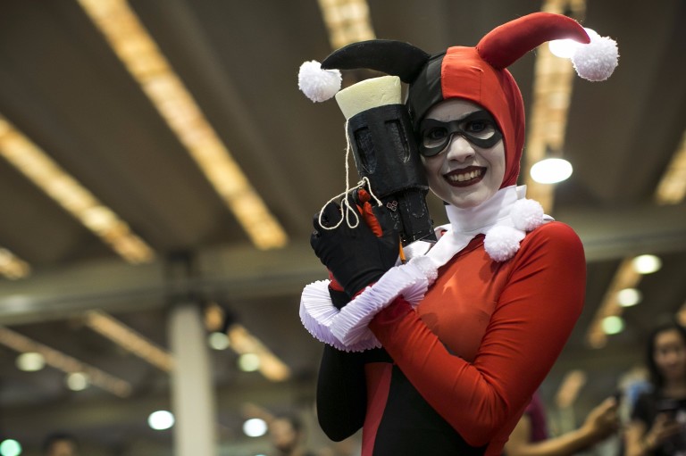  Daniela Vicosa, 23, faz cosplay da personagem Harley Quinn durante edição de 2015 da Comic Con