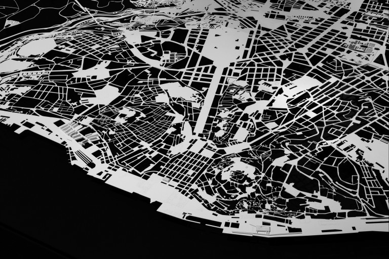 Mapa da cidade de Lisboa criado pelo arquiteto Carrilho da Graça