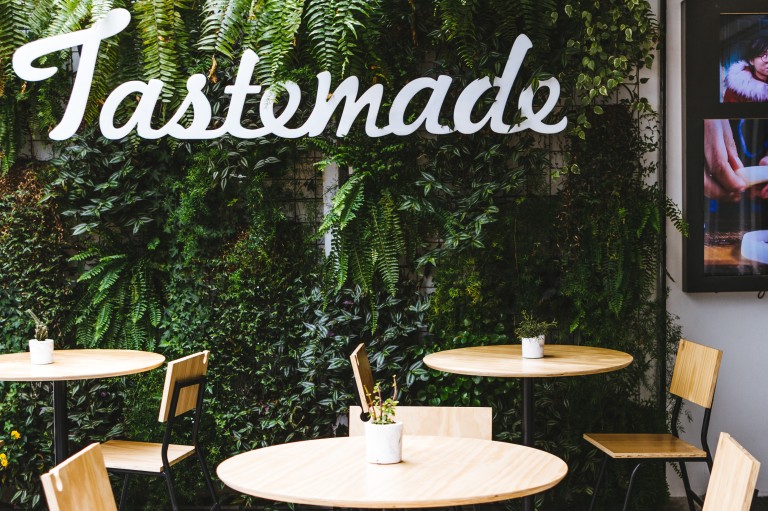Cafeteria na Vila Madalena é versão off-line de plataforma digital de comida e viagem *** ****