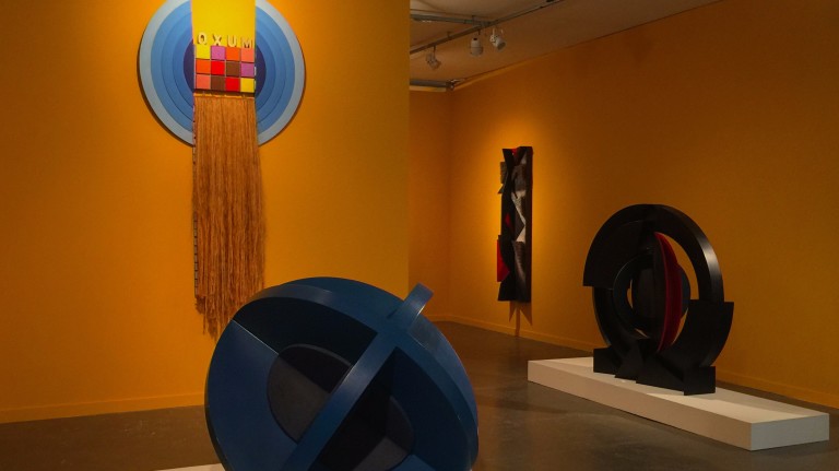 A exposição 'Geometria Afro-brasileira e Africana' *** ****