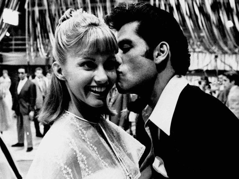 John Travolta e Olivia Newton-John durante o filme "Grease - nos tempos da Brilhantina"