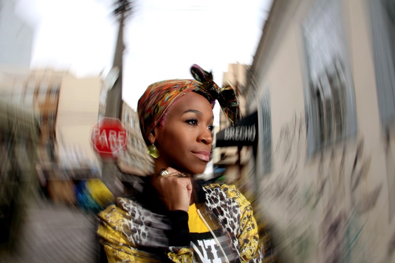 Rapper Karol Conká lança disco