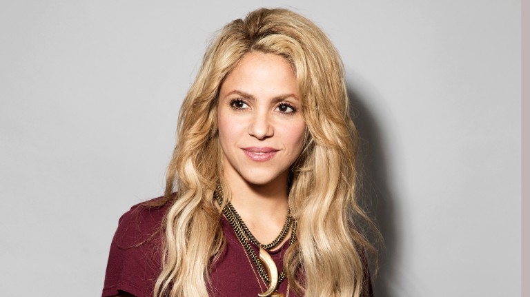 A cantora Shakira posa para foto, em Nova York (EUA), para promover seu 11º álbum "El Dorado"