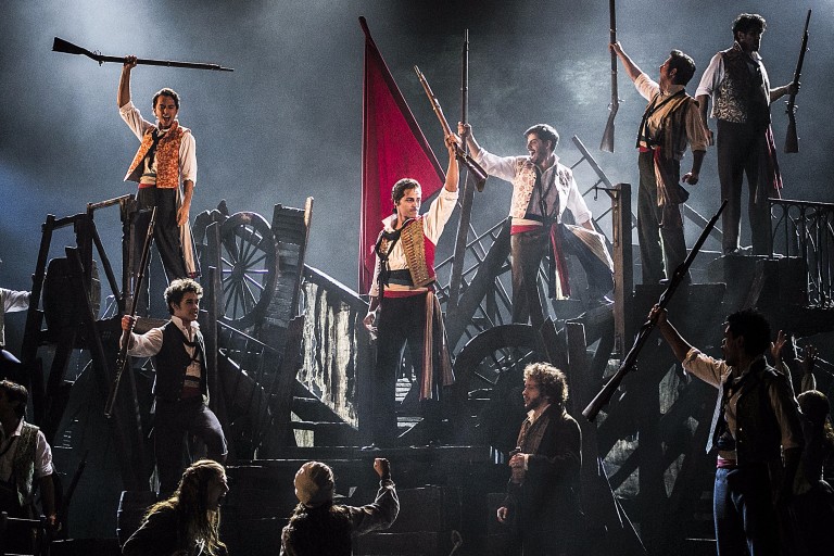 Musical "Les Misérables" é inspirado no romance homônimo de Victor Hugo