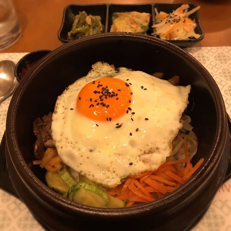 Dorsot bibimbap, prato servido no novo restaurante Surah Korean Cuisine ***  ****