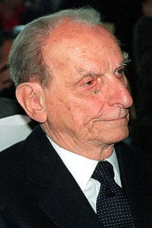 Texto: O filsofo politico italiano Norberto Bobbio, em foto de maio de 1996, em Milo (Itlia)