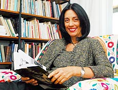 Professora Ndia Battela Gotlib, autora de biografia de Lispector lanada pela Edusp