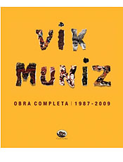 Conhea a trajetria completa do artista Vik Muniz, de 1987 a 2009