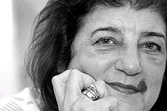 Poeta argentina Juana Bignozzi ainda no tem obras publicadas no Brasil; seus livros reverberam sentimento apaixonante de objeo