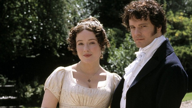 Série retrata o alvoroço na família Bennet com a chegada do rico Charles Bingley e seu aristocrático amigo, Fitzwilliam Darcy