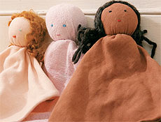 Aprenda a fazer bonecas simples de pano e espuma (foto) para crianças de 3 meses a 2 anos