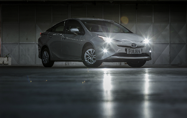 Nova gerao do hbrido Toyota Prius, que tem faris e lanternas com lmpadas de LED