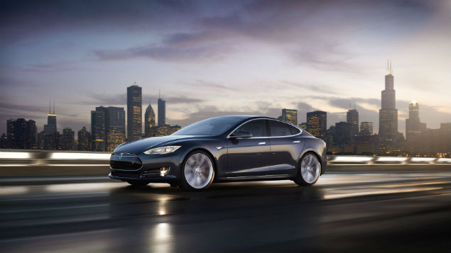 O sed Model S, da Tesla, que ser vendido no Brasil a partir de 2017