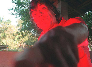 Luz Vermelha' posa para foto em Joinvile, após ser solto em agosto de 1997