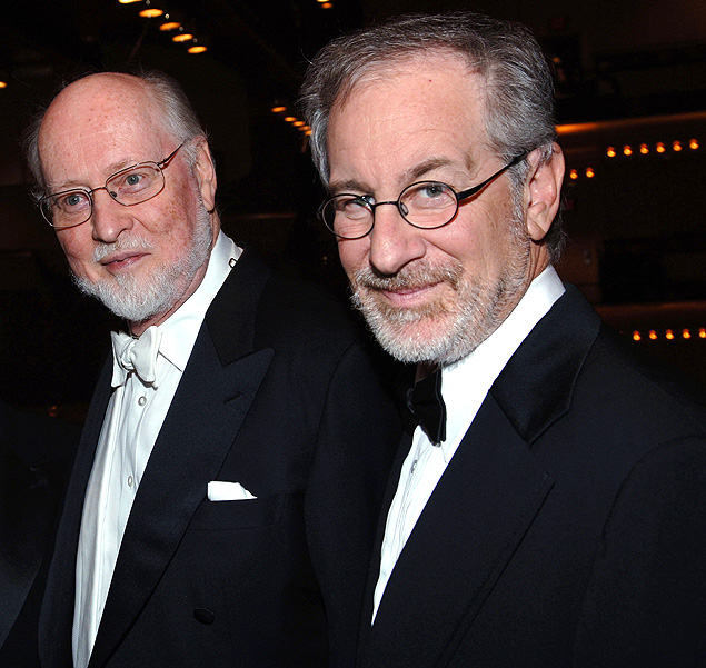 ORG XMIT: 133101_1.tif (L-R) Director Martin Scorsese, conductor John Williams, and director Steven Spielberg attend the 2006 New York Philharmonic Annual Spring Gala at Avery Fisher Hall on April 26, 2006 in New York City. Photo by Brad Barket/Getty Images/AFP =FOR NEWSPAPERS AND TV USE ONLY= 