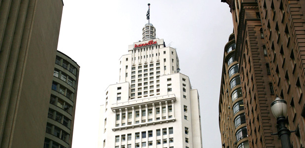 SAO PAULO, SP, 29 DE MAIO 2007 : Edifiio Altino Arantes, conhecido como Edificio Banespa, que completa 60 anos. 29 de Maio de 2007, centro de Sao Paulo. (Foto: Tuca Vieira/Folha Imagem)
