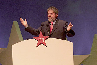 PT faz aniversrio e entra na era "ps-Lula" com discurso de "dever cumprido", aps ocupar a Presidncia por oito anos