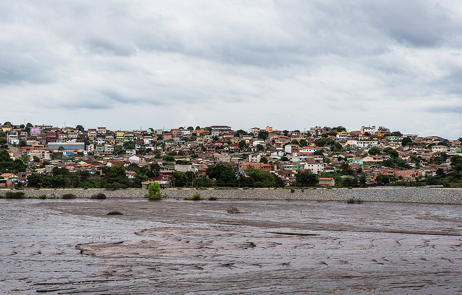 Barragem de rejeitos Pontal, vizinha ao bairro Bela Vista, em Itabira