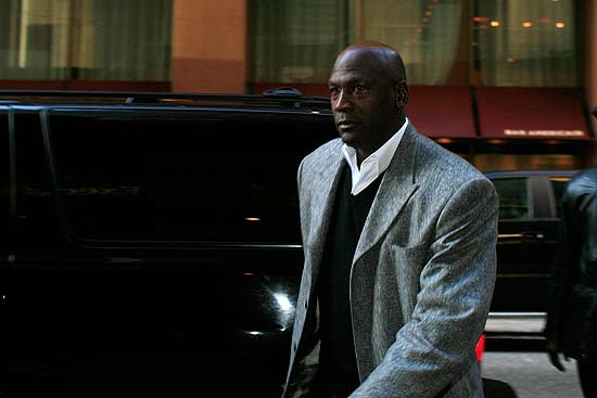 Michael Jordan chega para encontro de donos de times da NBA em Nova York