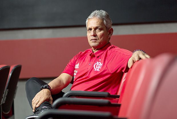 Ex-técnico do Flamengo, Reinaldo Rueda, no centro de treinamento da equipe no Rio