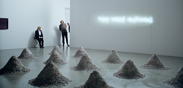 Cena de "The Square", do sueco Ruben Östlund; longa recebeu a Palma de Ouro no Festival de Cannes