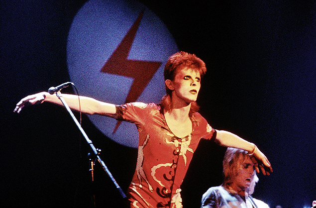 O Fotgrafo Mick Rock Relembra Quando Ziggy Stardust Conquistou o Universo