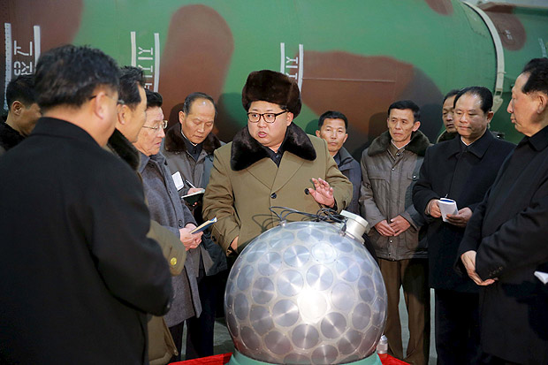 North Korean leader Kim Jong Un meets scientists and technicians in the field of researches into nuclear weapons in this undated photo released by North Korea's Korean Central News Agency (KCNA) in Pyongyang March 9, 2016. REUTERS/KCNA ATTENTION EDITORS - THIS PICTURE WAS PROVIDED BY A THIRD PARTY. REUTERS IS UNABLE TO INDEPENDENTLY VERIFY THE AUTHENTICITY, CONTENT, LOCATION OR DATE OF THIS IMAGE. FOR EDITORIAL USE ONLY. NOT FOR SALE FOR MARKETING OR ADVERTISING CAMPAIGNS. THIS PICTURE IS DISTRIBUTED EXACTLY AS RECEIVED BY REUTERS, AS A SERVICE TO CLIENTS. NO THIRD PARTY SALES. SOUTH KOREA OUT. NO COMMERCIAL OR EDITORIAL SALES IN SOUTH KOREA TPX IMAGES OF THE DAY ORG XMIT: SIN200