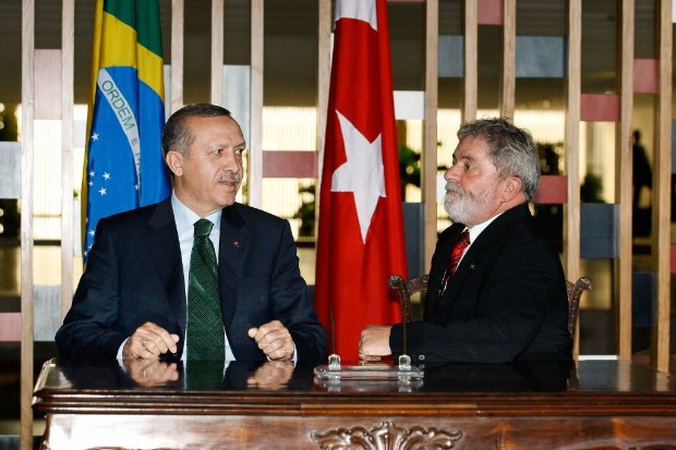 O então presidente Luiz Inácio Lula da Silva recebe o hoje presidente da Turquia Recep Tayyip Erdogan 
