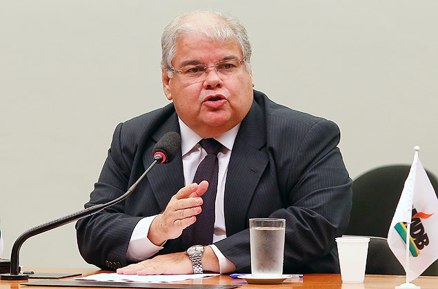 Deputado Lúcio Vieira Lima diz que medida é 'um pedido da sociedade, não é de PMDB, de PT