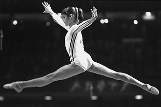 Nadia Comaneci, a primeira ginasta com 10, nas Olmpiadas