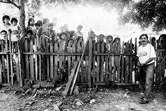 Chico Mendes, lder seringueiro que participou da fundao dos sindicatos dos trabalhadores rurais de Basilia e Xapuri, alm do Conselho Nacional dos Seringueiros
